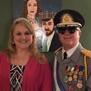 Meet your Posher, Adrianne